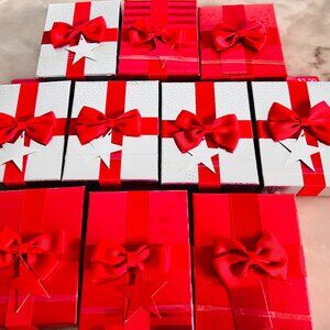 NWT 10 Gift Card Holder Box SET with Bow for All Occasions, Macy's Red & Sliver